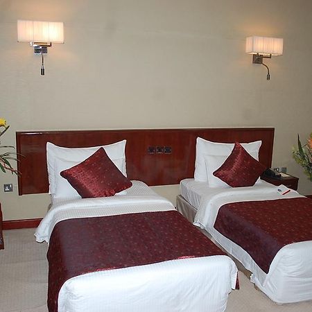 Chelsea Hotel Abuja Szoba fotó
