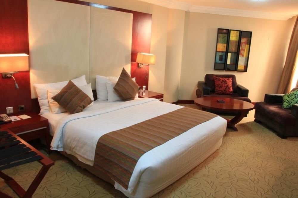 Chelsea Hotel Abuja Kültér fotó