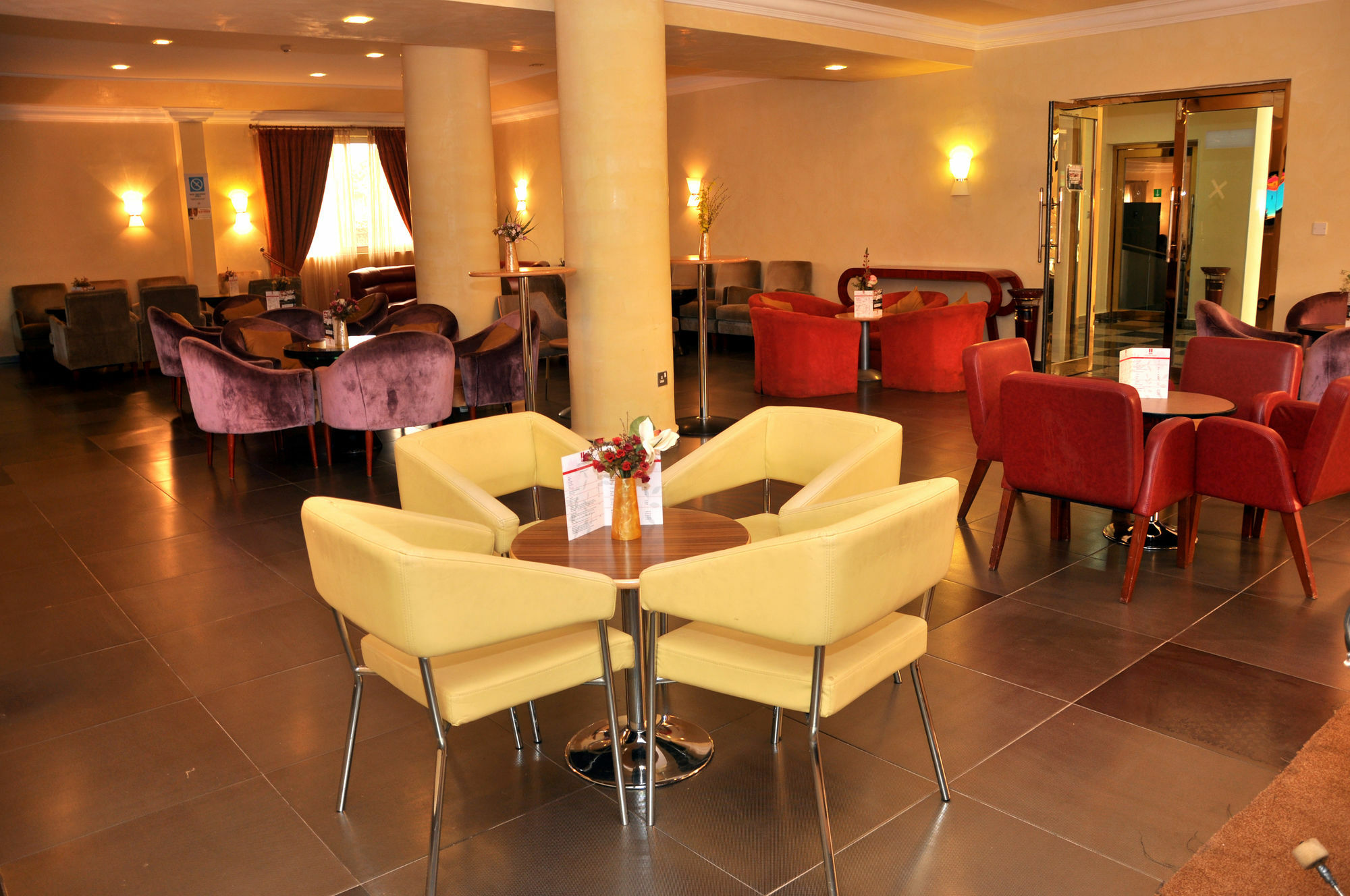 Chelsea Hotel Abuja Kültér fotó